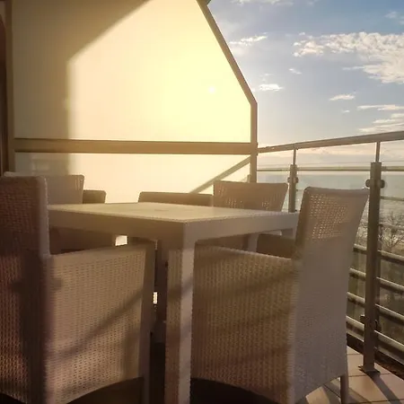 Porta Mare Apartments Luxview Дзівнувек Номер фото